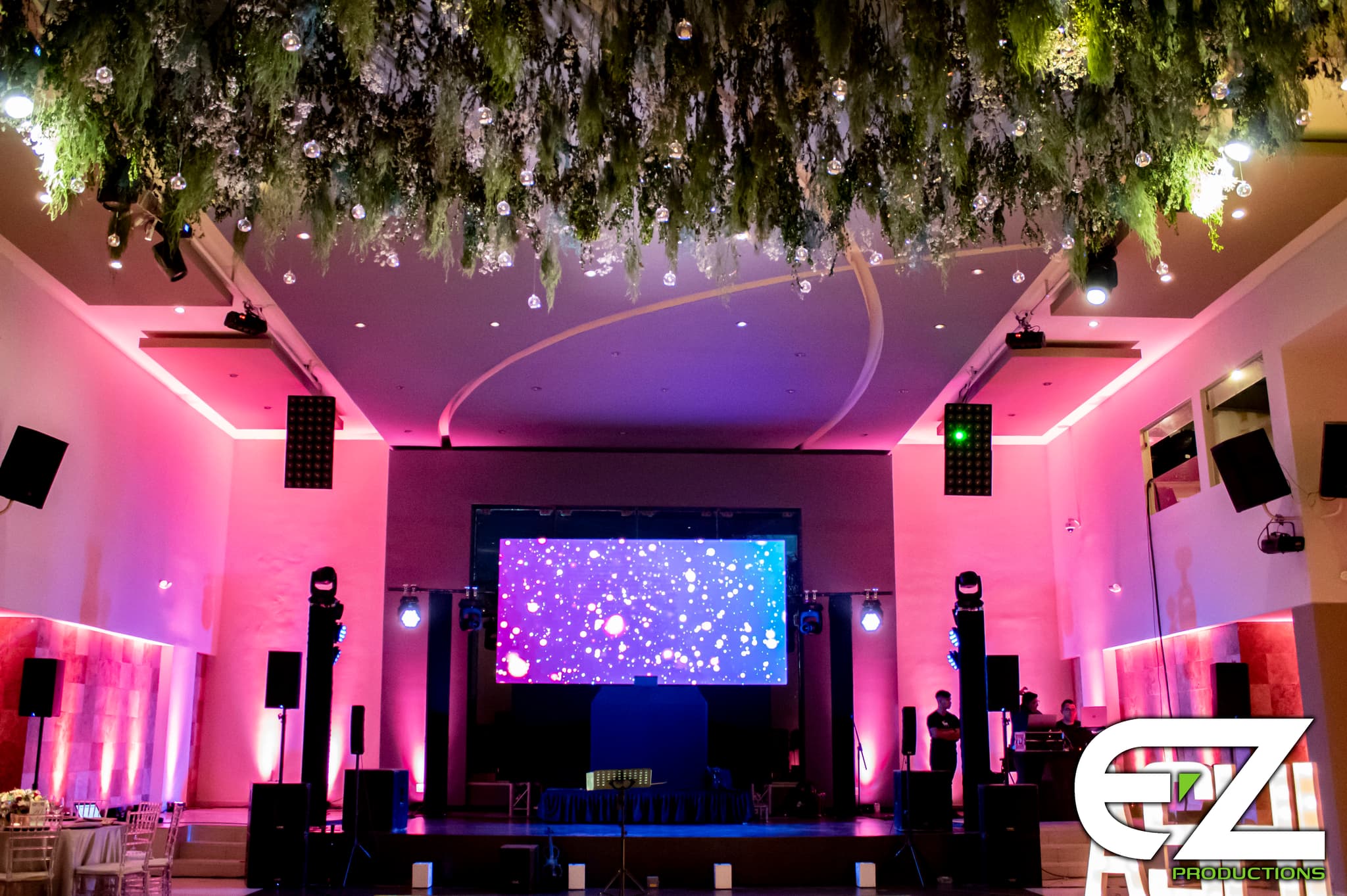 XV Años - Salón Privado con iluminación y audio profesional por EZ Productions en Baja California